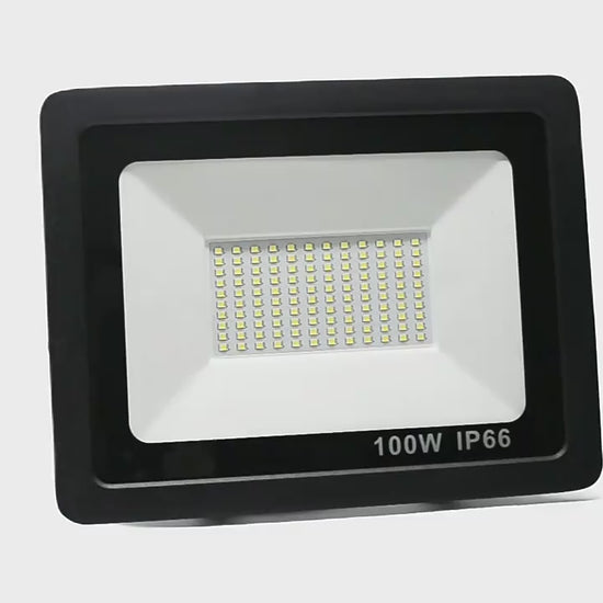 faro led 100 watt per esterno illuminazione  resistente 